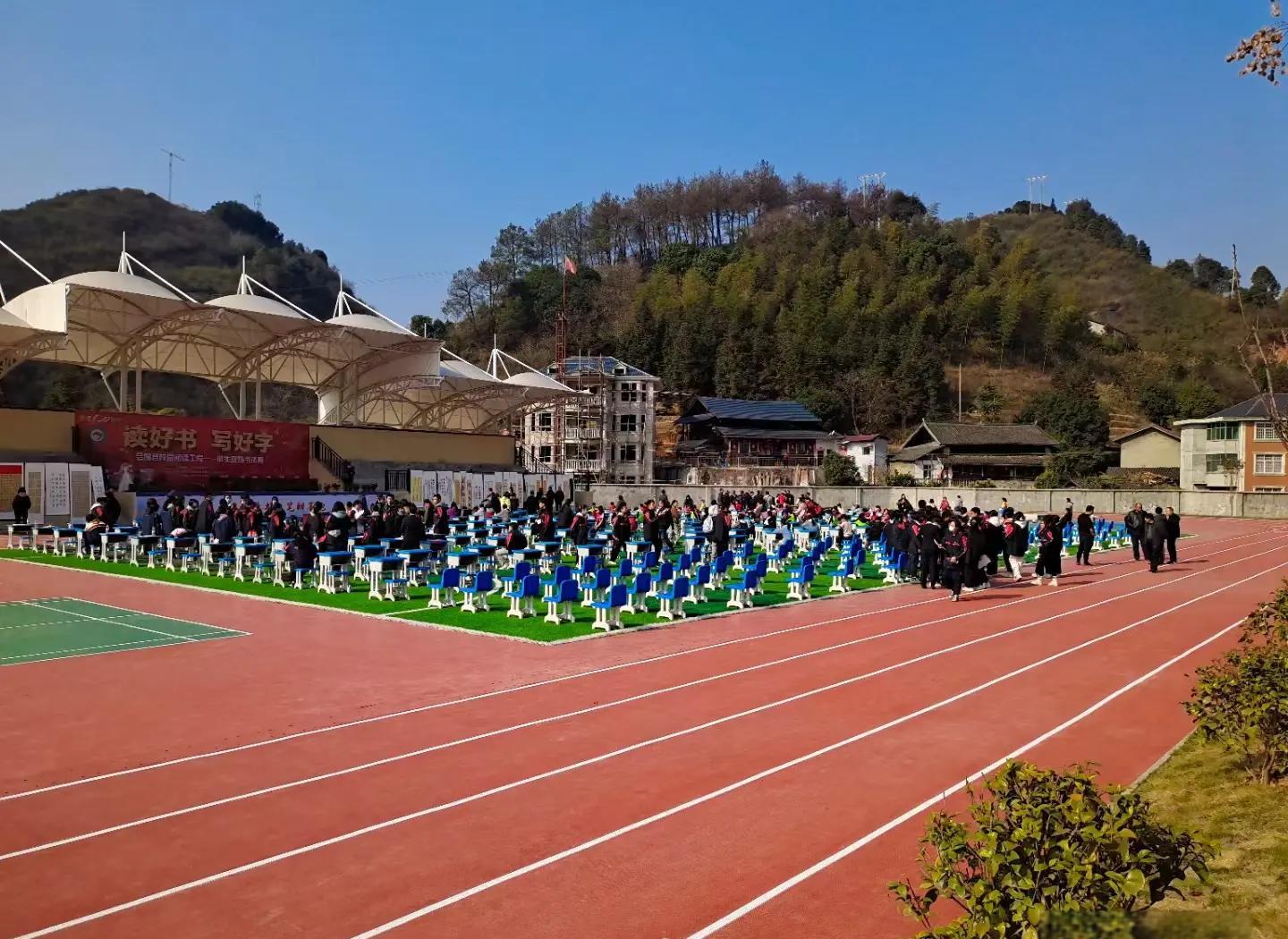 抚州市硅PU塑胶跑道材料 - 一站式服务